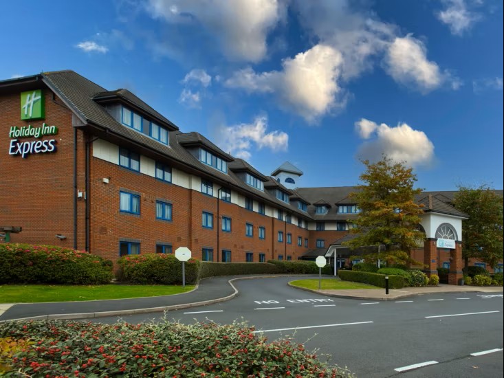 holiday-inn-express-birmingham-8547431565-4x3.jpg